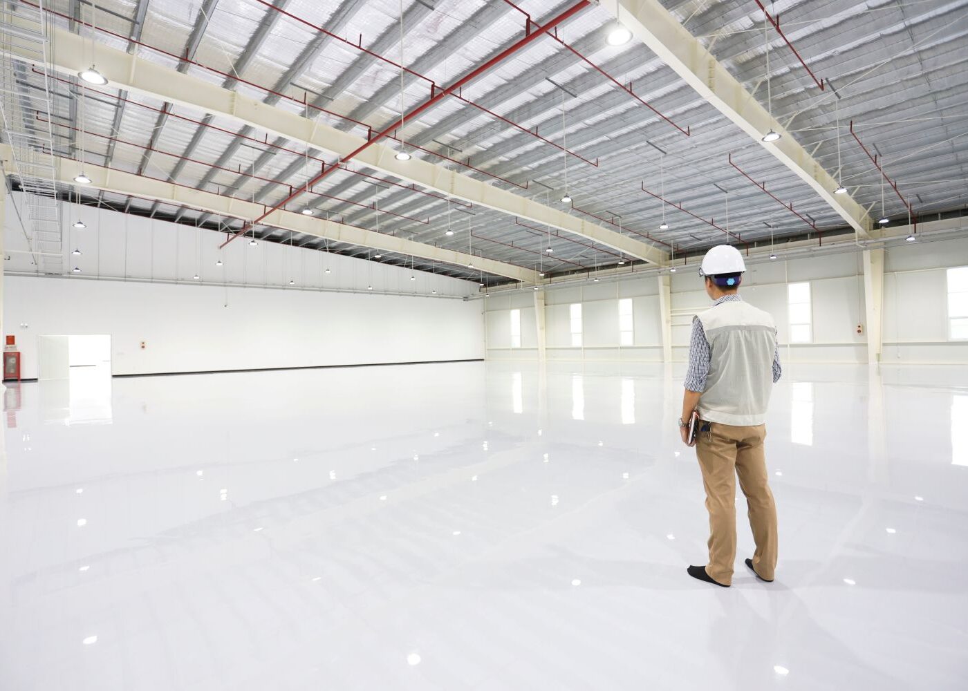 white epoxy resin floor in warehouse
